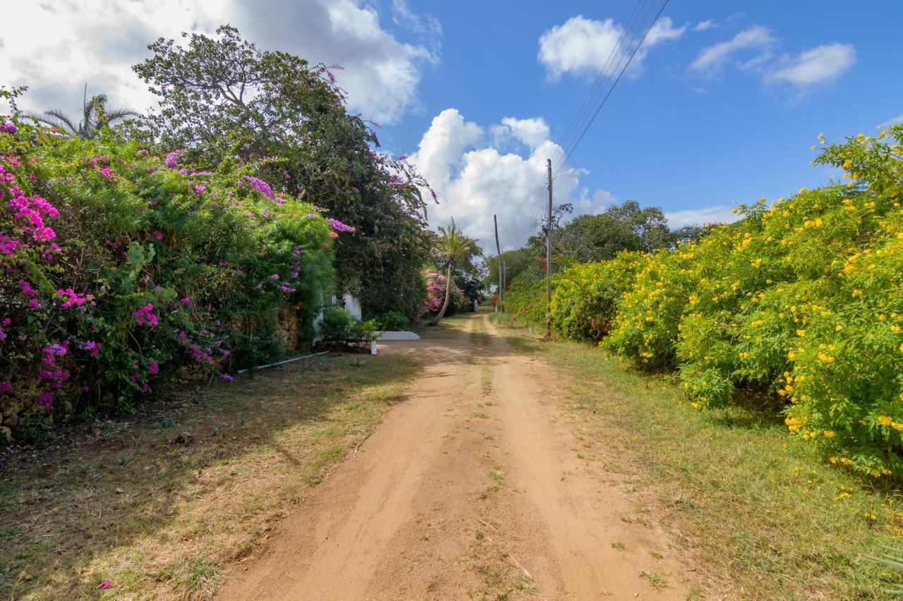 Peponi Villa Malindi Exterior photo